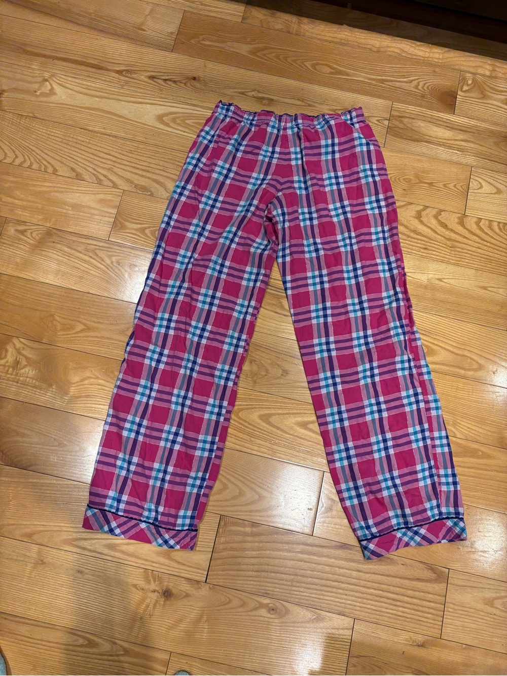 Victoria Secret Medium Tall pajamas